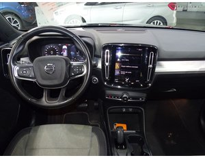 
										VOLVO XC40 1.5 T4 TWIN RECHARGE INSCRIPTION AUTO full									