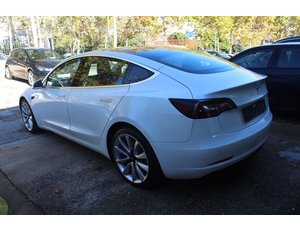 
										TESLA MODEL 3 GRAN AUTONOMIA AWD full									