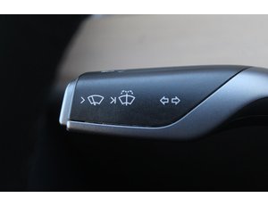 
										TESLA MODEL 3 GRAN AUTONOMIA AWD full									
