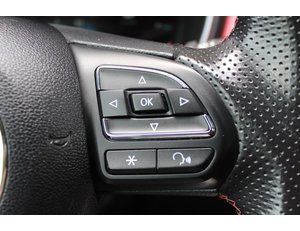 
										MG EHS 1.5T-GDI PHEV LUXURY full									