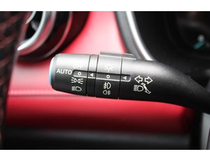 
										MG EHS 1.5T-GDI PHEV LUXURY full									