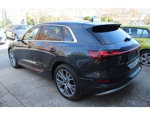 
										AUDI E-TRON ADVANCED 55 QUATTRO full									