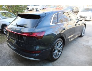 
										AUDI E-TRON ADVANCED 55 QUATTRO full									