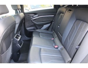 
										AUDI E-TRON ADVANCED 55 QUATTRO full									
