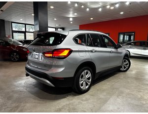 
										BMW X1 XDRIVE25E full									