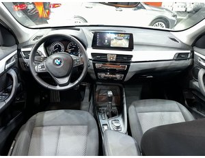 
										BMW X1 XDRIVE25E full									
