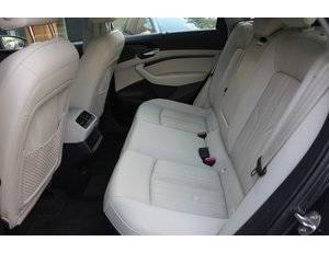 
										AUDI E-TRON ADVANCED 55 QUATTRO full									