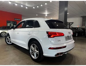 
										AUDI Q5 S LINE 55 TFSI E QUATTRO S TRONIC full									