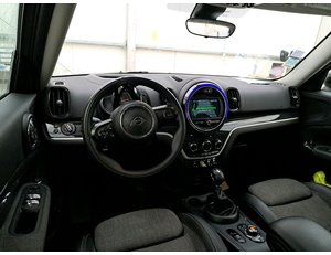 
										MINI COUNTRYMAN COOPER S E ALL4 full									