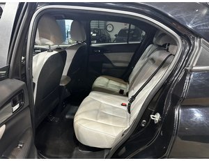 
										MITSUBISHI ECLIPSE CROSS 2.4 PHEV KAITEKI AUTO 4WD full									