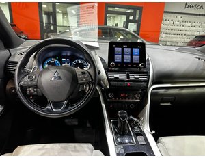 
										MITSUBISHI ECLIPSE CROSS 2.4 PHEV KAITEKI AUTO 4WD full									