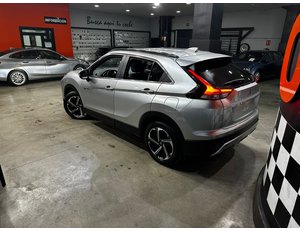 
										MITSUBISHI ECLIPSE CROSS 2.4 PHEV KAITEKI AUTO 4WD full									