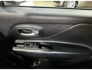 
										JEEP RENEGADE LIMITED 1.3G 112KW (150CV) 4X2 DCT full									