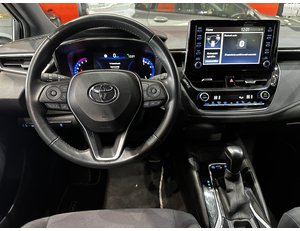 
										TOYOTA COROLLA 1.8 125H ACTIVE TECH E-CVT full									