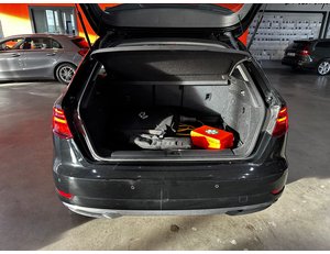 
										AUDI A3 1.4 TFSI E-TRON S TRONIC SPORTBACK full									