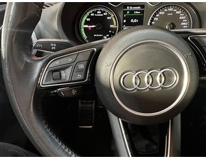 
										AUDI A3 1.4 TFSI E-TRON S TRONIC SPORTBACK full									