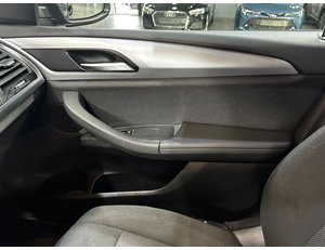 
										BMW X3 XDRIVE30E full									