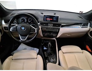 
										BMW X1 XDRIVE25E full									
