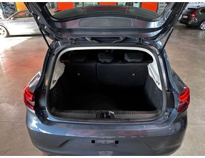 
										RENAULT CLIO INTENS E-TECH HIBRIDO 104 KW (140CV) full									