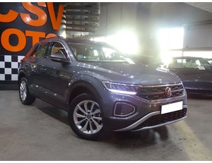 
										VOLKSWAGEN T-ROC LIFE 1.5 TSI 110KW (150CV) DSG full									