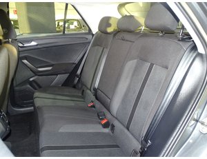 
										VOLKSWAGEN T-ROC LIFE 1.5 TSI 110KW (150CV) DSG full									