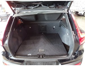 
										VOLVO XC40 1.5 T4 TWIN RECHARGE INSCRIPTION AUTO full									