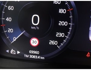 
										VOLVO XC40 1.5 T4 TWIN RECHARGE INSCRIPTION AUTO full									