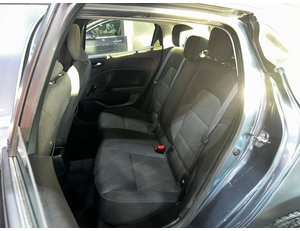
										RENAULT CLIO INTENS E-TECH HIBRIDO 104 KW (140CV) full									