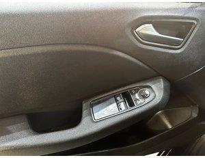 
										RENAULT CLIO INTENS E-TECH HIBRIDO 104 KW (140CV) full									