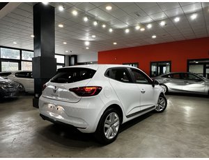 
										RENAULT CLIO INTENS TCE 74 KW (100CV) full									