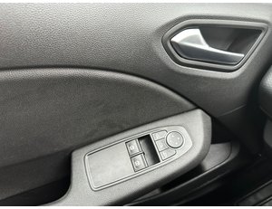 
										RENAULT CLIO INTENS TCE 74 KW (100CV) full									