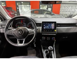 
										RENAULT CLIO INTENS TCE 74 KW (100CV) full									
