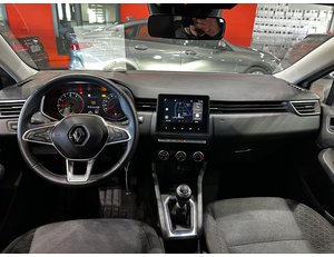 
										RENAULT CLIO INTENS TCE 67 KW (91CV) full									