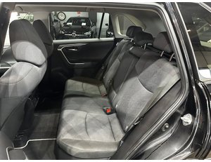 
										TOYOTA RAV4 2.5L 220H BUSINESS full									