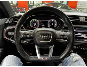 
										AUDI Q3 45 TFSI E 180KW S TRONIC S LINE full									