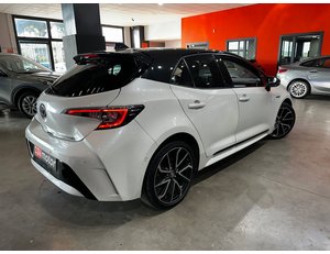 
										TOYOTA COROLLA 1.8 125H ACTIVE E-CVT full									