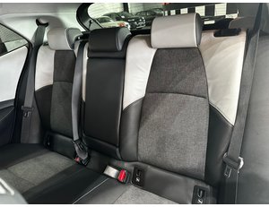
										TOYOTA COROLLA 1.8 125H ACTIVE E-CVT full									