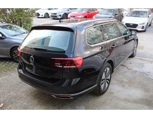 
										VOLKSWAGEN PASSAT VARIANT GTE 1.4 TSI E-POWER 115KW + 85KW full									