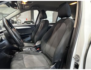
										BMW X1 XDRIVE25E full									