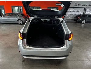 
										TOYOTA COROLLA 1.8 125H ACTIVE TECH E-CVT full									