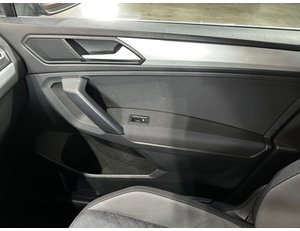 
										VOLKSWAGEN TIGUAN ADVANCE 2.0 TDI 110KW (150CV) full									