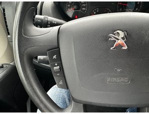 
										PEUGEOT BOXER 2.2BLUEHDI 140CV 333L2H2 full									