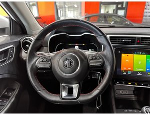 
										MG ZS 1.5 LUXURY full									