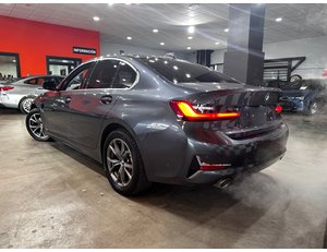 
										BMW SERIE 3 330E full									