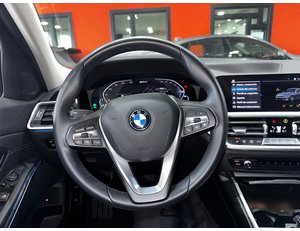 
										BMW SERIE 3 330E full									