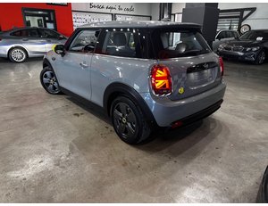 
										MINI MINI COOPER SE full									