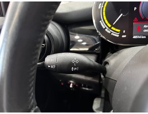 
										MINI MINI COOPER SE full									