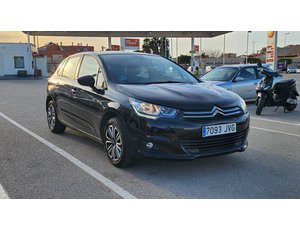 
										CITROEN C4 PURETECH 110 LIVE EDITION full									