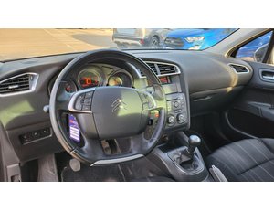 
										CITROEN C4 PURETECH 110 LIVE EDITION full									