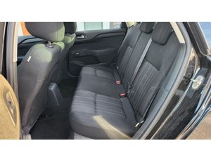 
										CITROEN C4 PURETECH 110 LIVE EDITION full									